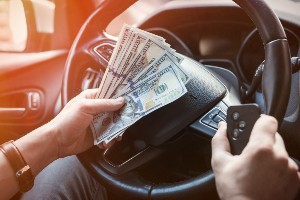 driver accepts cash offer