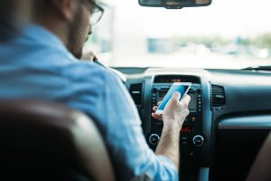 impact of distracted driving laws on injury claim