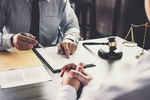 changing lawyers in middle of case